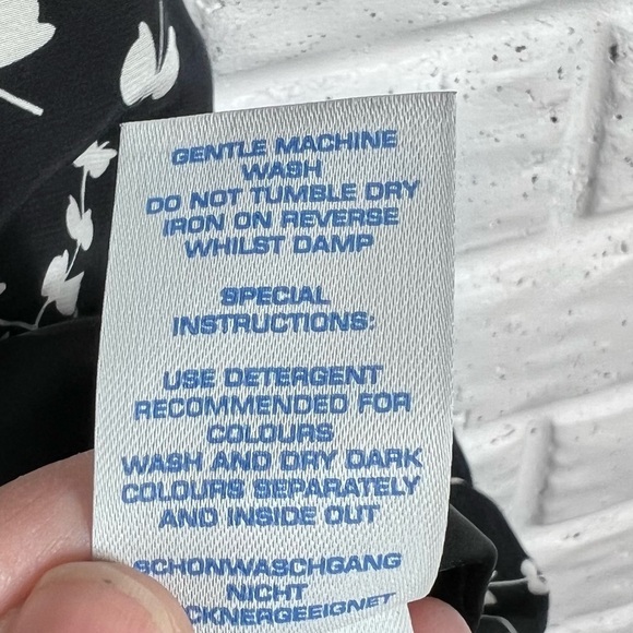 BODEN Black & White Floral Midi Dress with ribbon belt Size 2 - Picture 5 of 12